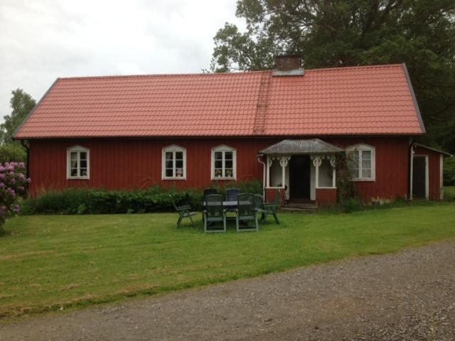 Charmig Hallandslaenga Naera Ullared Bagian luar foto